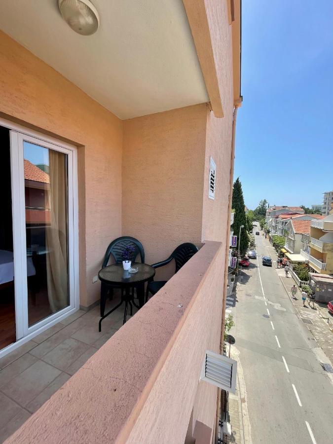 בודווה Villa Ns Velji Vinogradi מראה חיצוני תמונה
